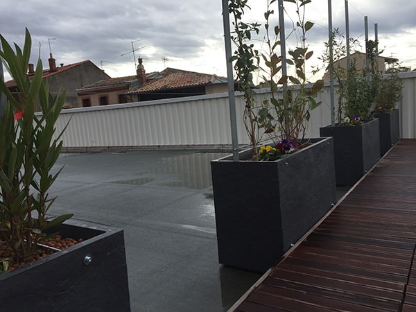 Jardinières sur terrasse